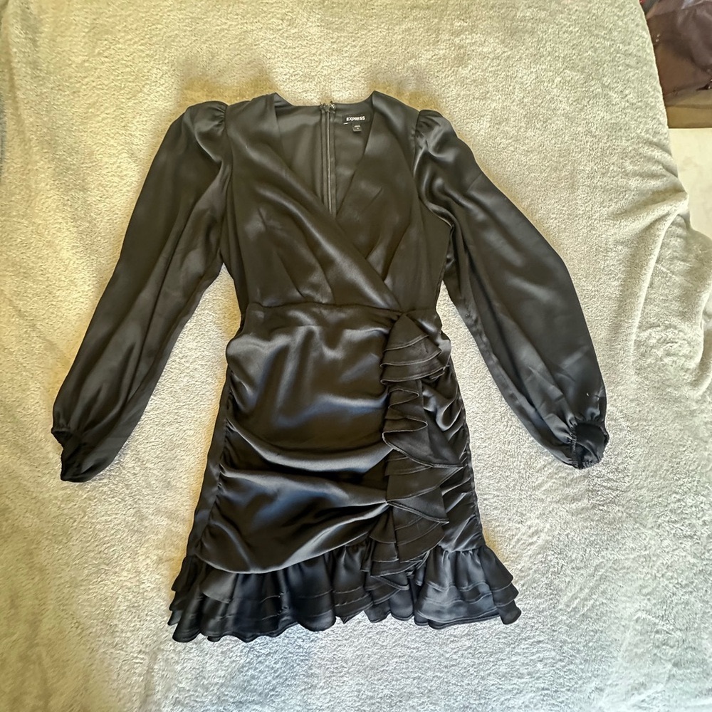Express Black Short Dress w/ Sleeves